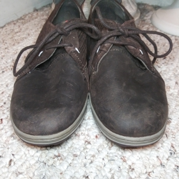 Merrell Ashland Tie Ladies Lace-Up Casual Shoe Style J42514 Color Is Coffee - Picture 5 of 13